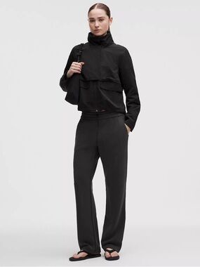 Lululemon black softstreme high rise pants